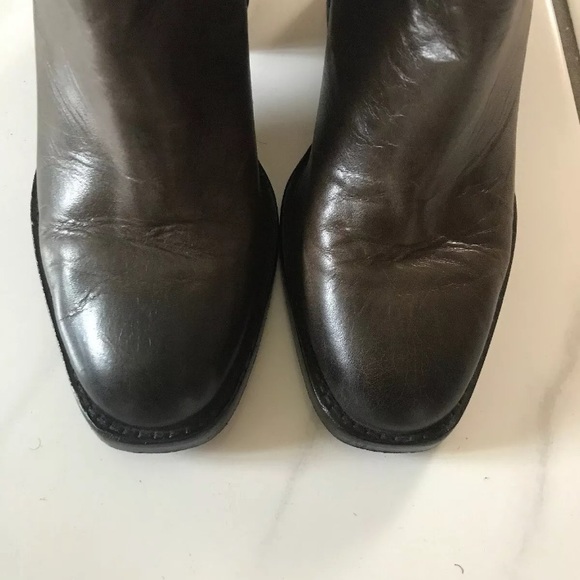 Frye Pia Chelsea Leather Boots. Size 7. Color Slate. Excellent cond Retail $358. - Picture 5 of 9